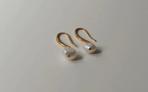 【LENERAオリジナルピアス】pearl hook pierce 【079003】
